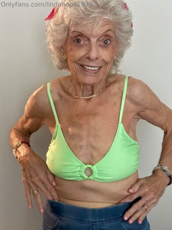 lindahope1939 Nakenläckor OnlyFans Foto 88