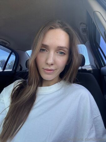 linesa Nakenläckor OnlyFans Foto 31