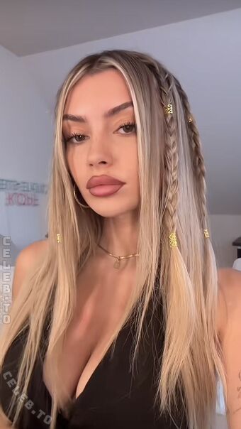 linuschka Nakenläckor OnlyFans Foto 49