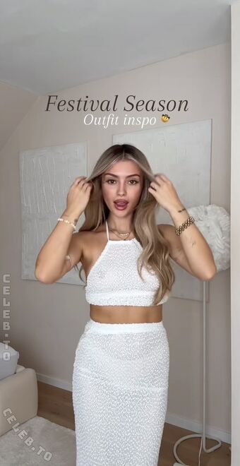 linuschka Nakenläckor OnlyFans Foto 51