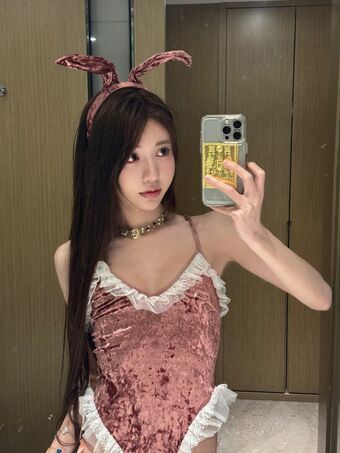 Linyi Nakenläckor OnlyFans Foto 2