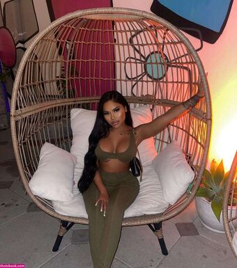 lissythedoll Nakenläckor OnlyFans Foto 23