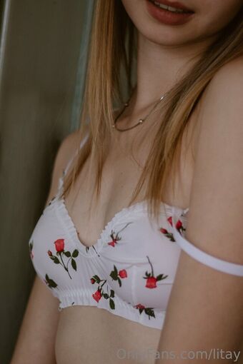 Litay Nakenläckor OnlyFans Foto 36
