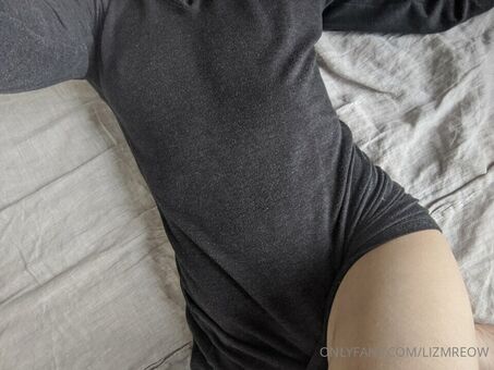 Lizmreow Nakenläckor OnlyFans Foto 39