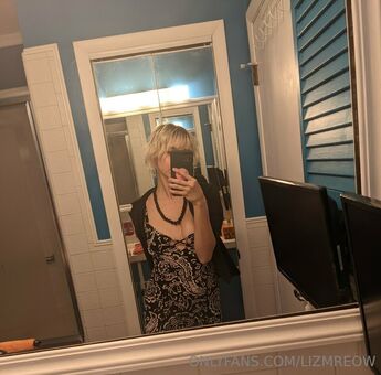 Lizmreow Nakenläckor OnlyFans Foto 41