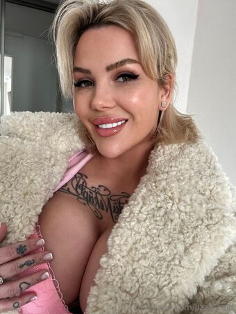 lizza_raid Nakenläckor OnlyFans Foto 20