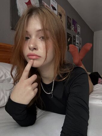 Ljinzer Nakenläckor OnlyFans Foto 43