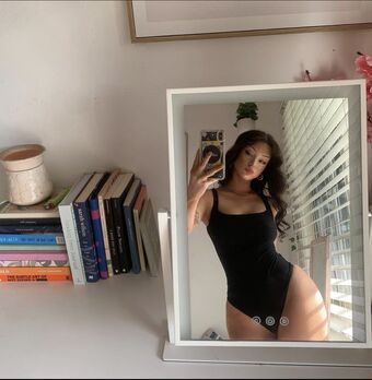 localmiloconsumer Nakenläckor OnlyFans Foto 1