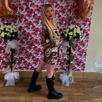 Lolateen18 Nakenläckor OnlyFans Foto 3