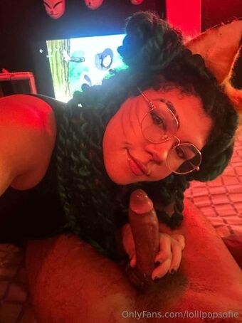 lollipopsofie Nakenläckor OnlyFans Foto 17