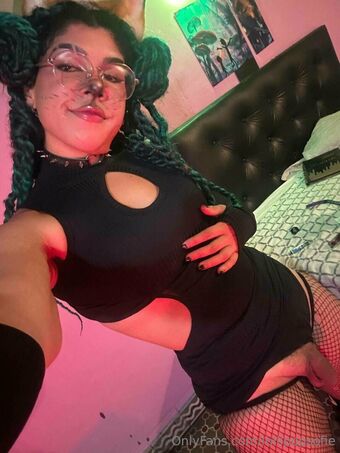 lollipopsofie Nakenläckor OnlyFans Foto 20