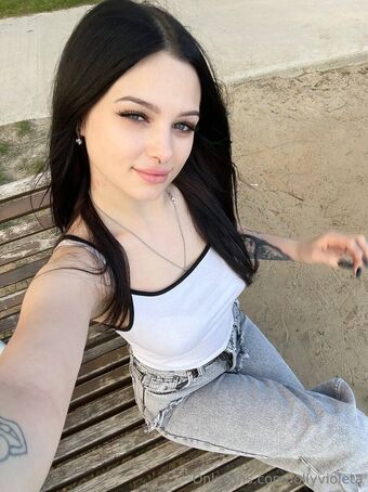 lollyvioleta