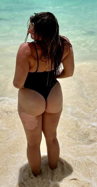 Longashday Nakenläckor OnlyFans Foto 21