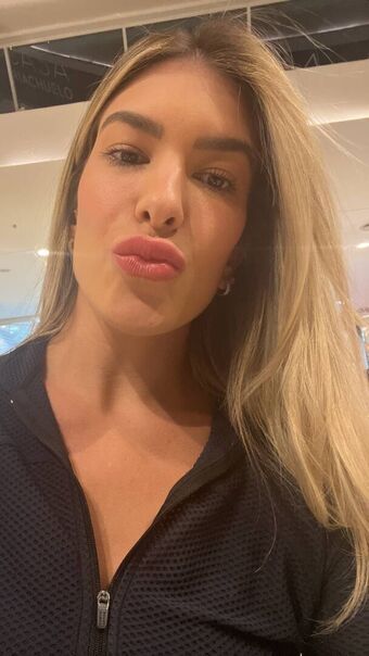 Lorena Improta Nakenläckor OnlyFans Foto 4