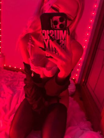 Lostfuel Nakenläckor OnlyFans Foto 19