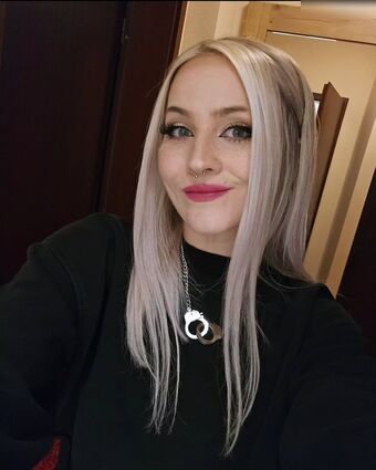 LostKittn Nakenläckor OnlyFans Foto 47