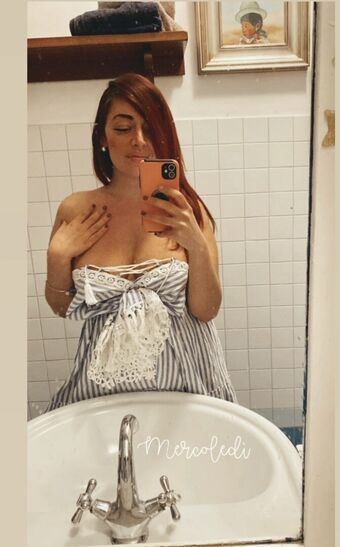 Lottiegio Nakenläckor OnlyFans Foto 6
