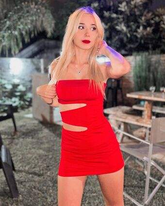 Lua Sansat Nakenläckor OnlyFans Foto 4
