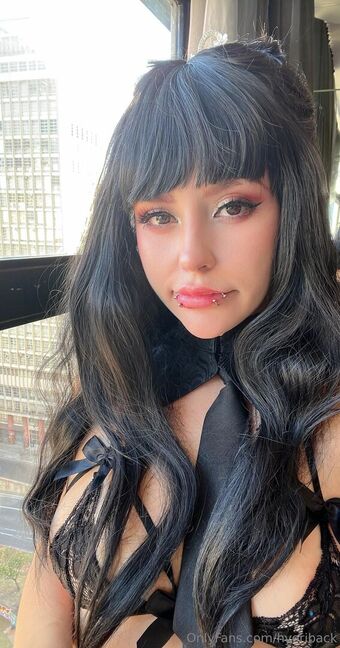Luuhback Nakenläckor OnlyFans Foto 9