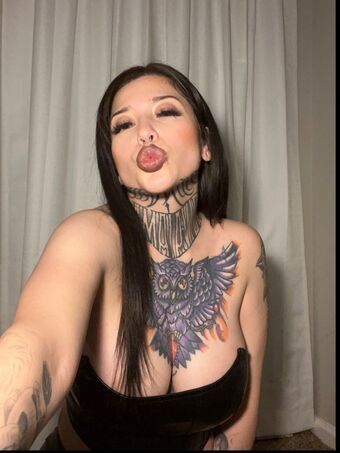 Luzcmun Nakenläckor OnlyFans Foto 3