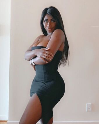 LXRYCC Nakenläckor OnlyFans Foto 13
