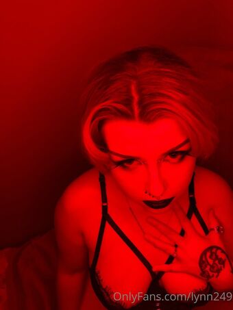 lynn249 Nakenläckor OnlyFans Foto 15