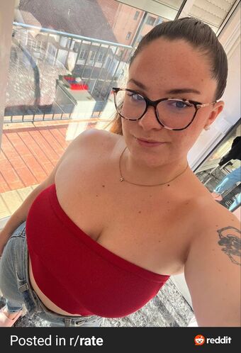 lyydiaa18 Nakenläckor OnlyFans Foto 3