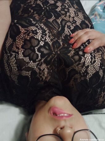 Macarron Nakenläckor OnlyFans Foto 9