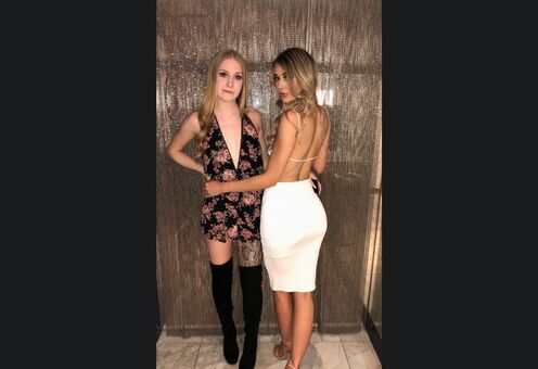 Mackenzie Carson Nakenläckor OnlyFans Foto 16