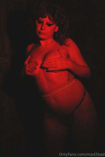 mad2bad Nakenläckor OnlyFans Foto 9