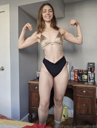 Madison Fry Nakenläckor OnlyFans Foto 71