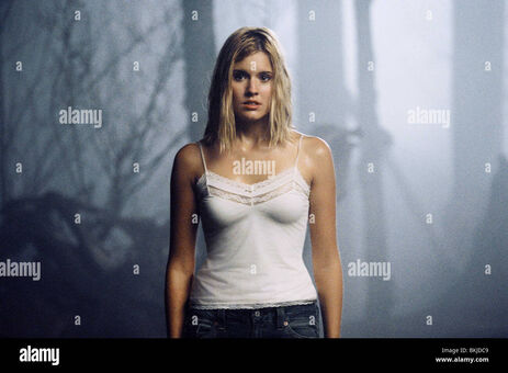 Maggie Grace