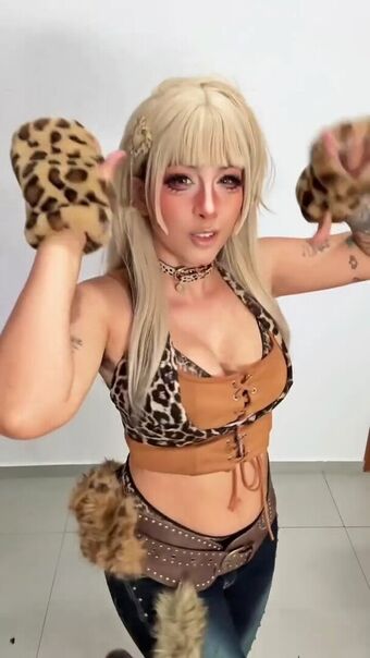 Magic Phyra Nakenläckor OnlyFans Foto 411