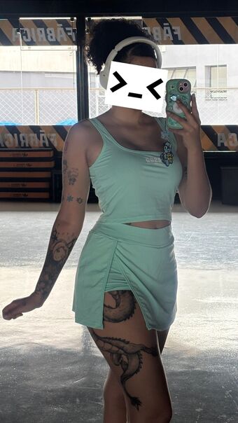Magic Phyra Nakenläckor OnlyFans Foto 419