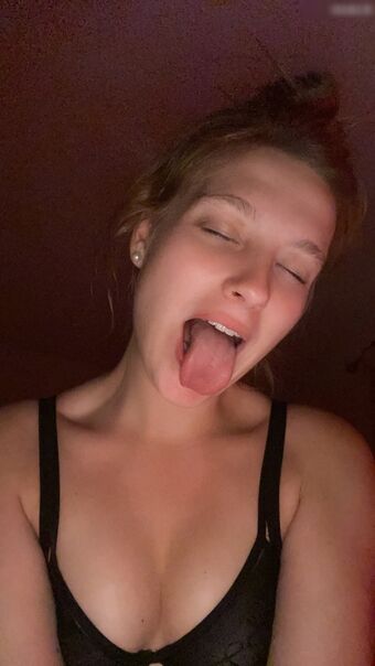 Maja-Sofie Nakenläckor OnlyFans Foto 3