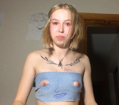MAKSF Nakenläckor OnlyFans Foto 7