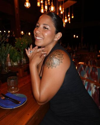 Maleni Cruz Nakenläckor OnlyFans Foto 209