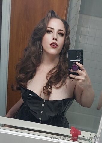 malisandre Nakenläckor OnlyFans Foto 14