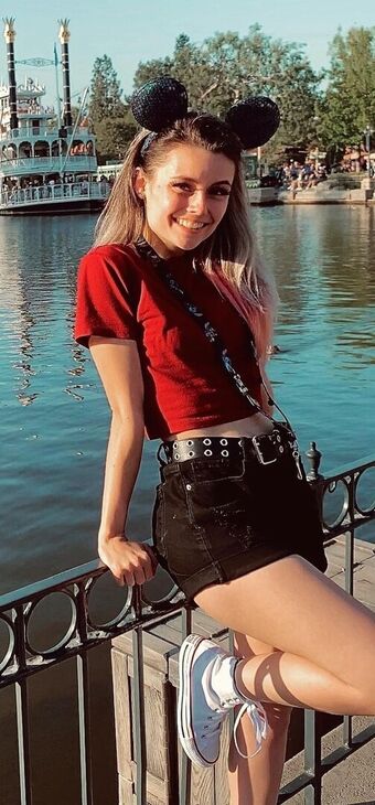 Mally_Mouse