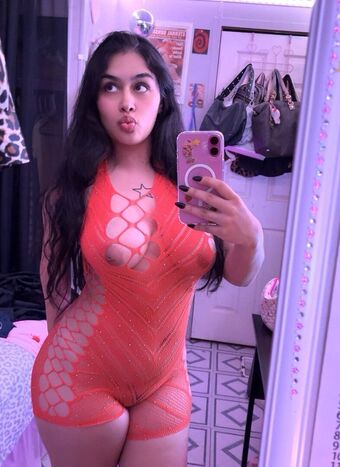 mami Nakenläckor OnlyFans Foto 7