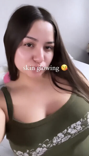 mami47 Nakenläckor OnlyFans Foto 3
