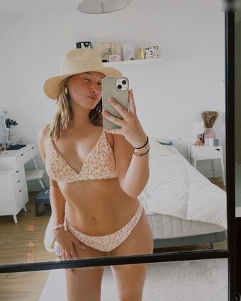 marevmllrr Nakenläckor OnlyFans Foto 2