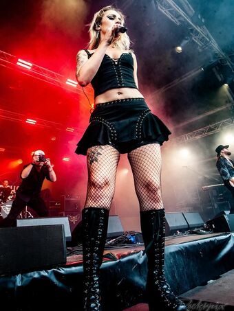 Marisa Rodriguez Singer Nakenläckor OnlyFans Foto 9