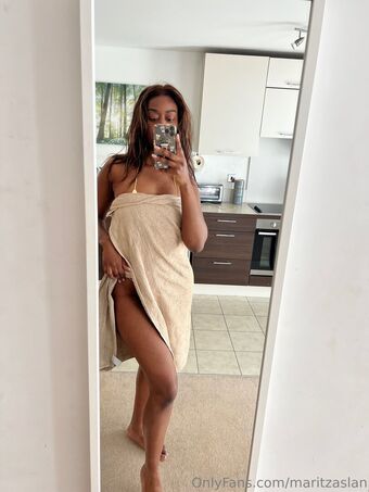 Maritzaslan Nakenläckor OnlyFans Foto 30