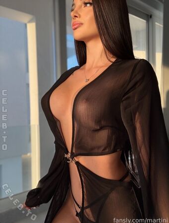 Martini Nakenläckor OnlyFans Foto 25