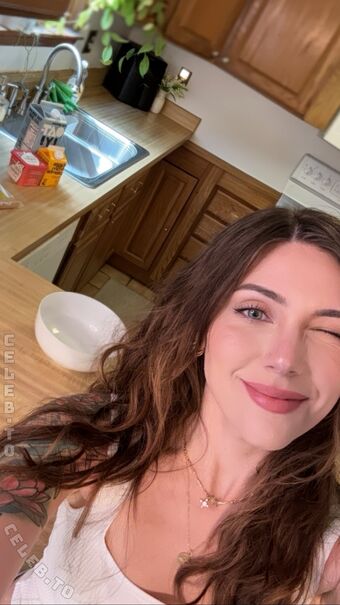 Marz Nakenläckor OnlyFans Foto 128