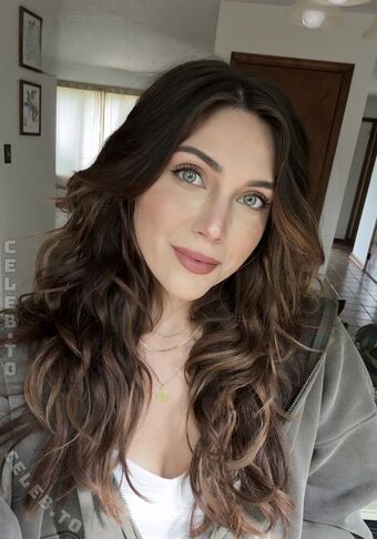 Marz Nakenläckor OnlyFans Foto 130