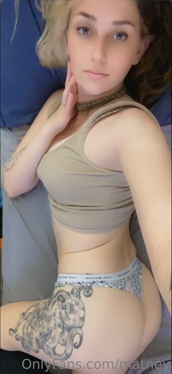 matney Nakenläckor OnlyFans Foto 24
