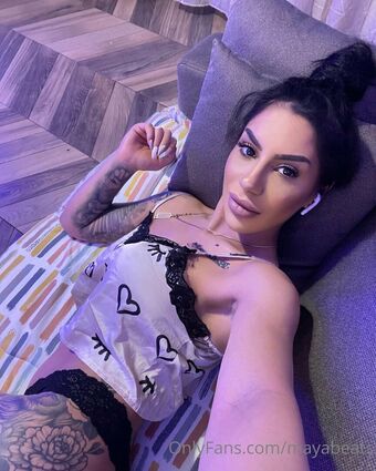 mayabeats Nakenläckor OnlyFans Foto 16