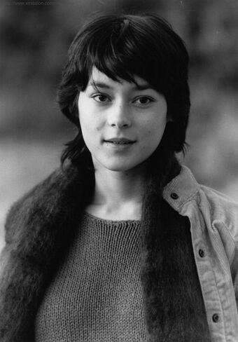 Meg Tilly Nakenläckor OnlyFans Foto 10